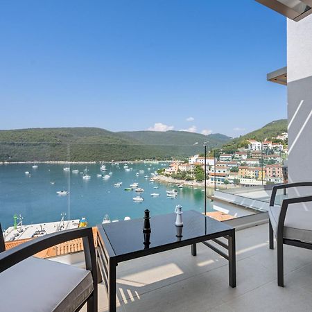Apartment Mirella 2 Rabac Exterior foto