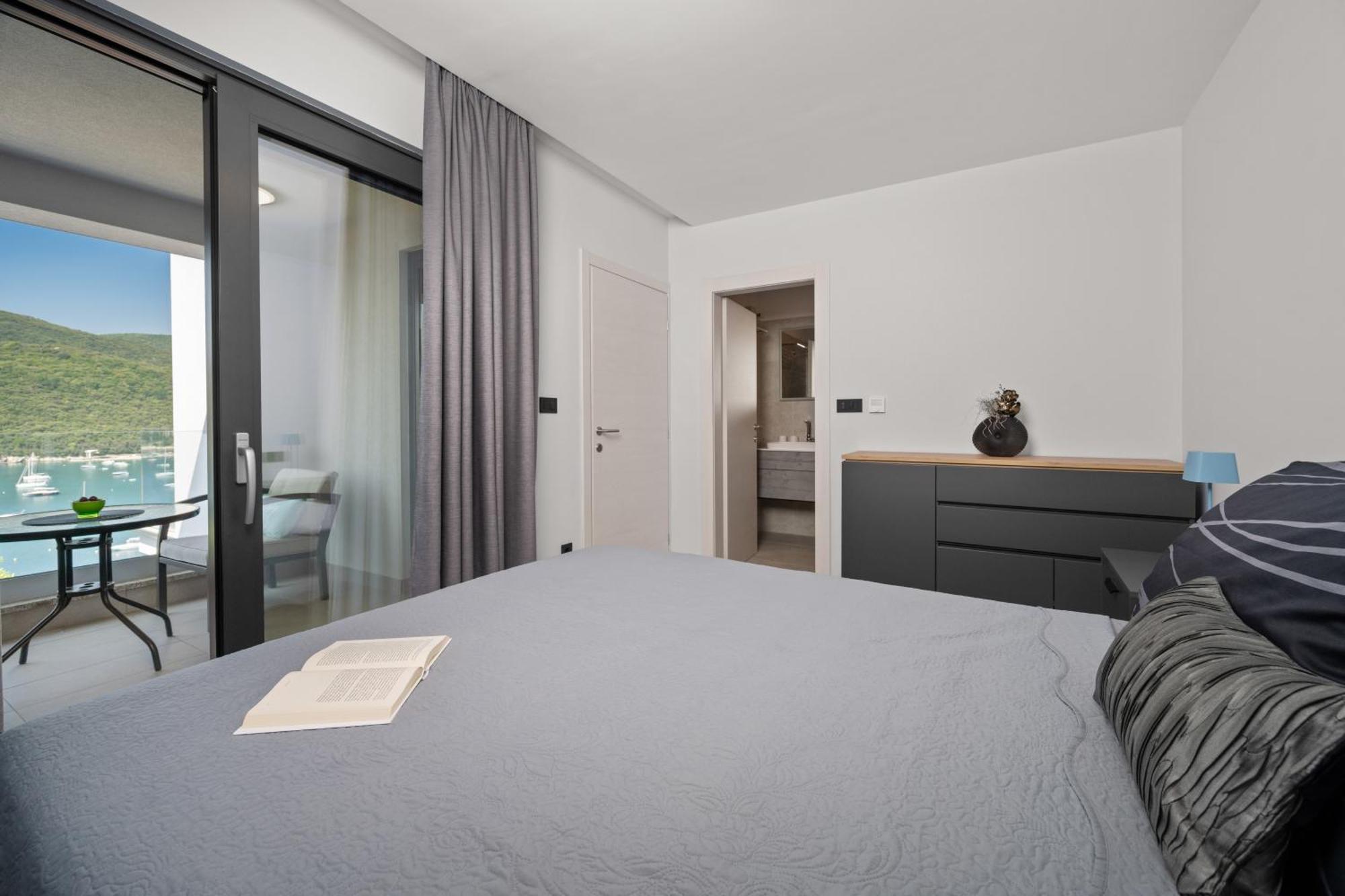 Apartment Mirella 2 Rabac Exterior foto